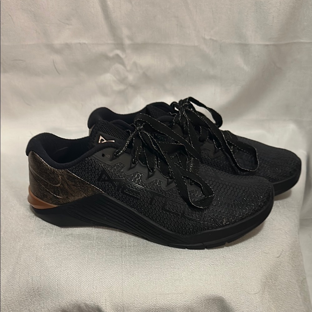 Nike Black and Bronze Athletic Shoes